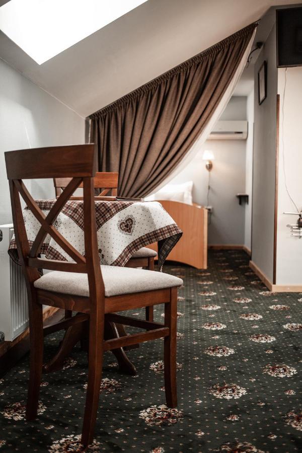 Ekaterinoslav Hotell Dnipro Eksteriør bilde